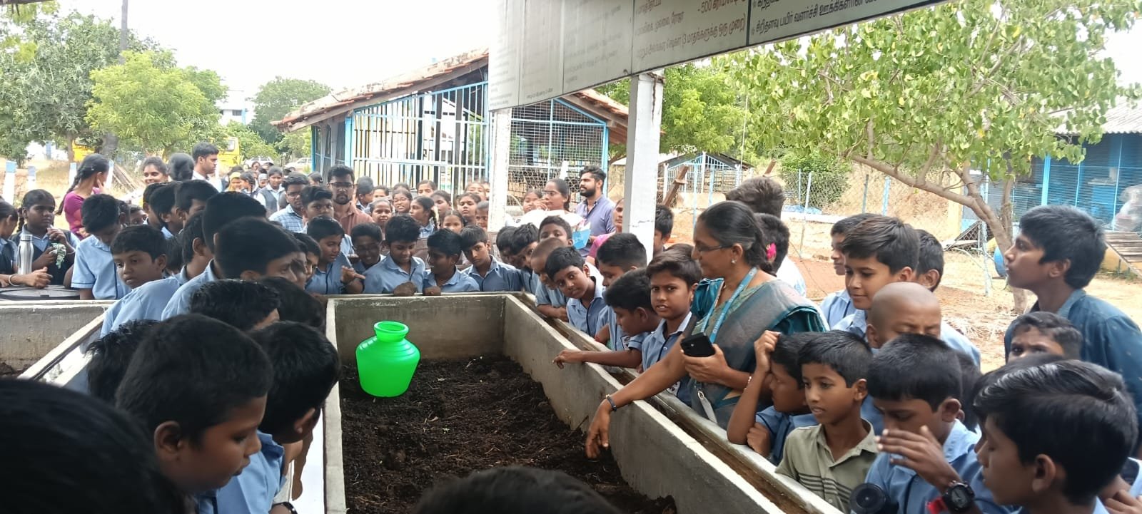 Science laboratory at Modern Academy CBSE School Namakkal